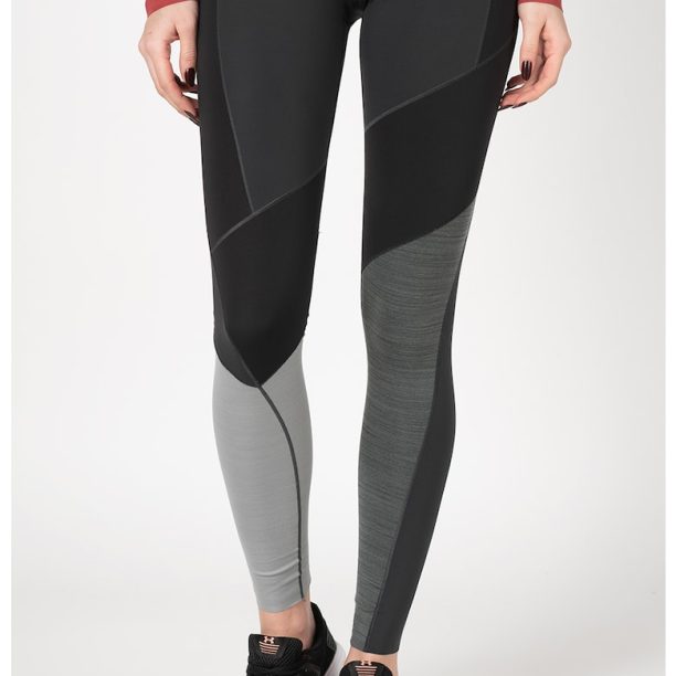 Спортен клин Mirror Breathe Lux по тялото Under Armour