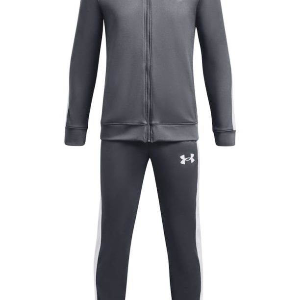 Фитнес екип с лого Under Armour