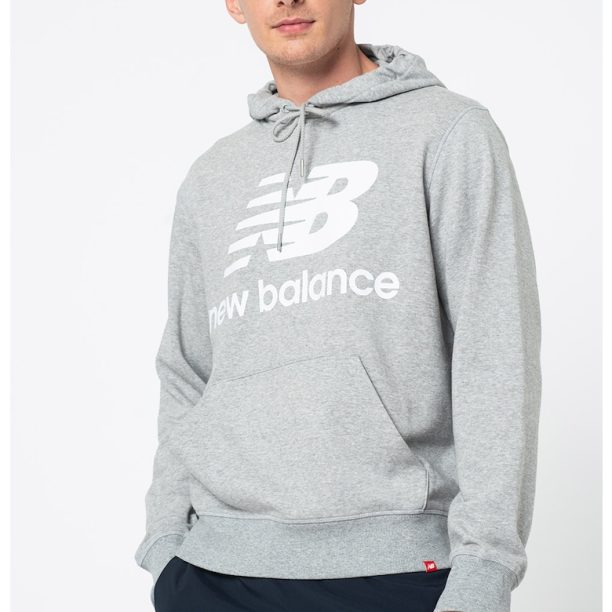 Худи Essentials Stacked с лого и джоб кенгуру New Balance