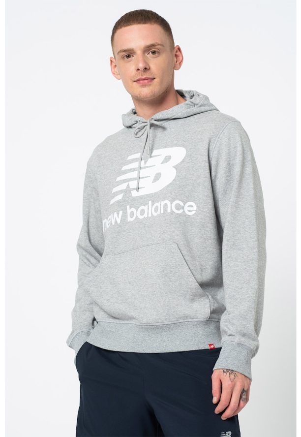 Худи Essentials Stacked с лого и джоб кенгуру New Balance