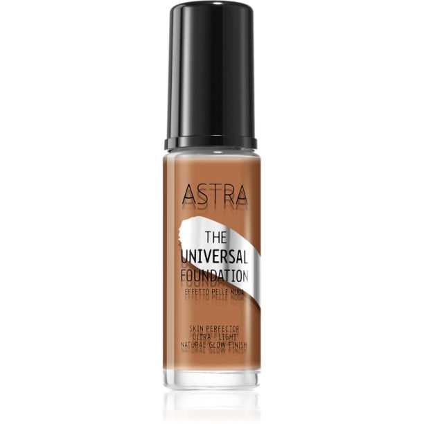 Astra Make-up Universal Foundation лек фон дьо тен с озаряващ ефект цвят 14N 35 мл.