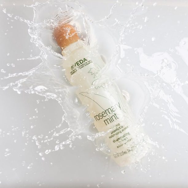 Aveda Rosemary Mint Weightless Conditioner нежен балсам-грижа за блясък и мекота на косата 250 мл. купи на топ цена