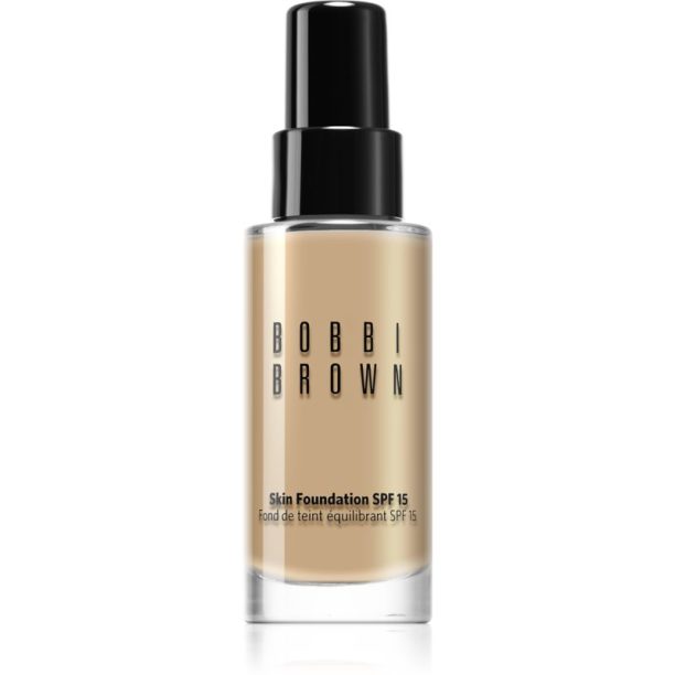 Skin Foundation SPF 15 Skin Foundation SPF 15 Bobbi Brown Skin Foundation SPF 15 хидратиращ фон дьо тен SPF 15 цвят 0 Porcelain 30 мл.