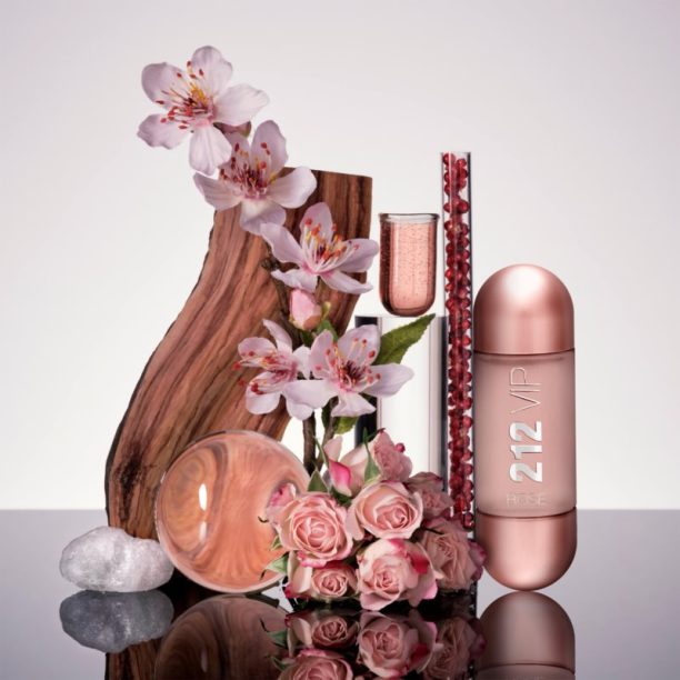 Carolina Herrera 212 VIP Rosé парфюмна вода за жени 125 мл. купи на топ цена