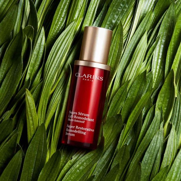 Clarins Super Restorative Remodelling Serum активен серум за изглаждане на контурите на лицето 30 мл. купи на топ цена