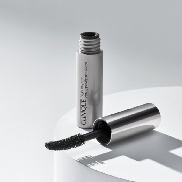 Clinique High Impact™ Zero Gravity Mascara спирала придаваща обем цвят Black 8 мл. на ниска цена