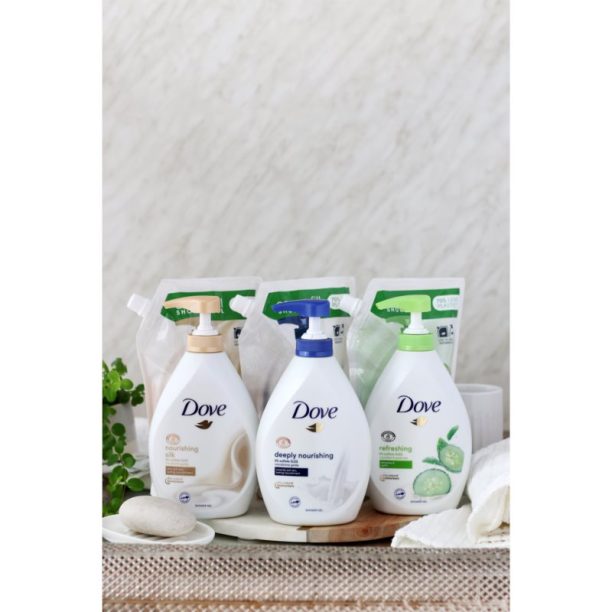 освежаващ душ гел пълнител Dove