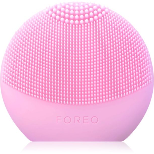 FOREO Luna™ Play Smart 2 интелигентна четка за почистване на лице за всички типове кожа на лицето Tickle Me Pink на ниска цена