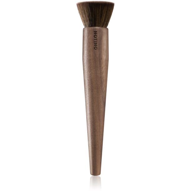 Notino Wooden Collection Foundation brush Четка за грим 1 бр. на ниска цена