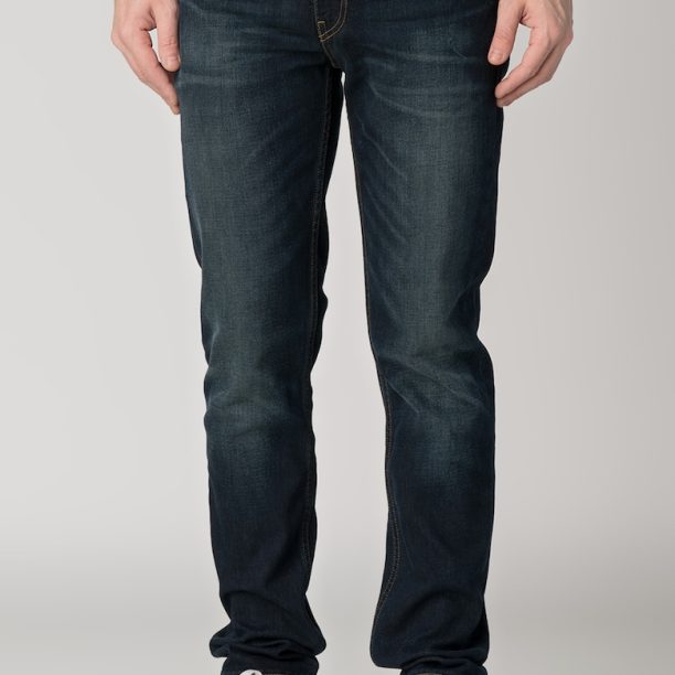 Ultramarine Blue Jeans Levis