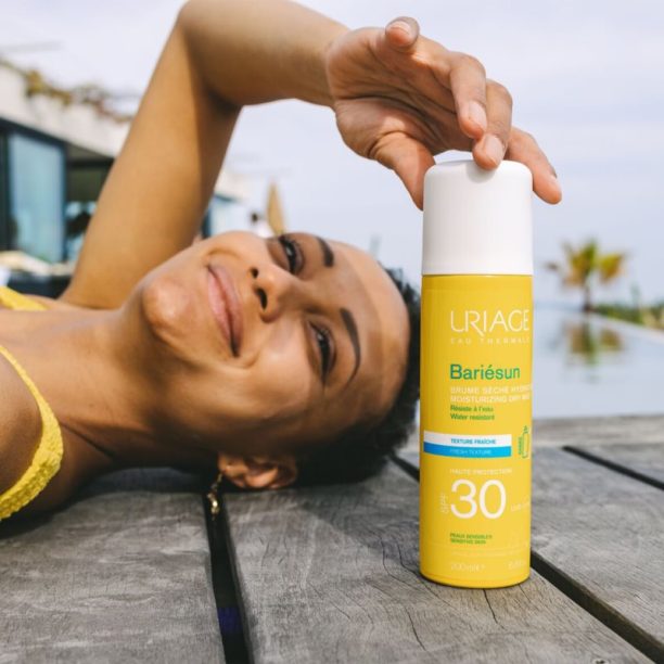 Uriage Bariésun Dry Mist SPF 30 слънцезащитна водоустойчива мъгла SPF 30 200 мл. купи на топ цена