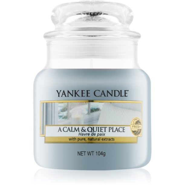 Yankee Candle A Calm & Quiet Place ароматна свещ Classic голяма 104 гр.