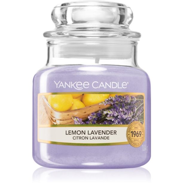 Yankee Candle Lemon Lavender ароматна свещ Classic малка 104 гр.