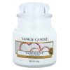 Yankee Candle Snow in Love ароматна свещ Classic средна 104 гр.