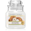 Yankee Candle Soft Blanket ароматна свещ 104 гр.