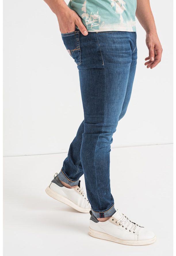 Дънки по тялото Chris GUESS JEANS