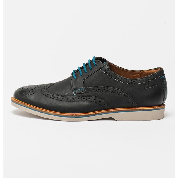 Обувки Atticus Limit Derby Clarks