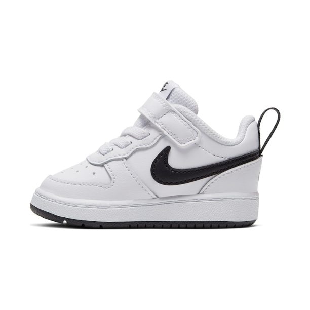 Кожени спортни обувки Court Borough Low 2 с перфорации Nike