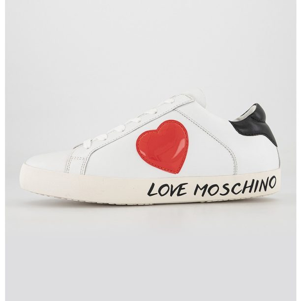 Спортни обувки от еко кожа Love Moschino