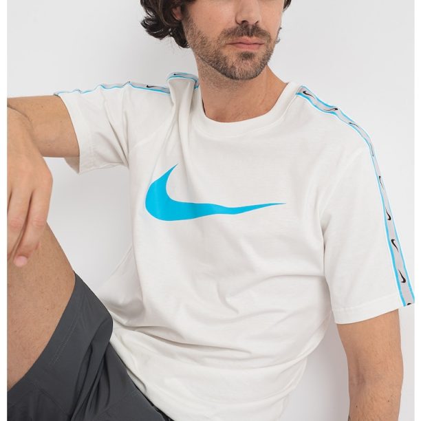 Тениска Sportswear Repeat с овално деколте - DX2032-011 21150 Nike