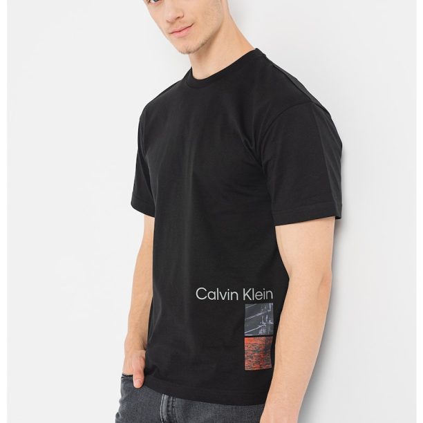 Тениска с лого CALVIN KLEIN