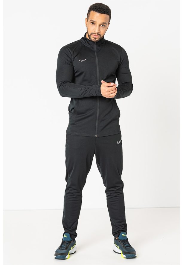 Футболен екип с Dri-FIT Nike