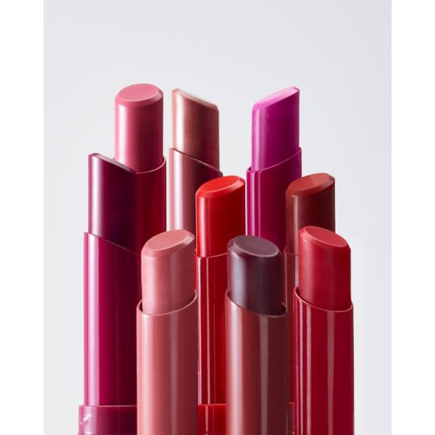 3INA The Color Lip Glow овлажняващо червило с блясък цвят 504 - Medium