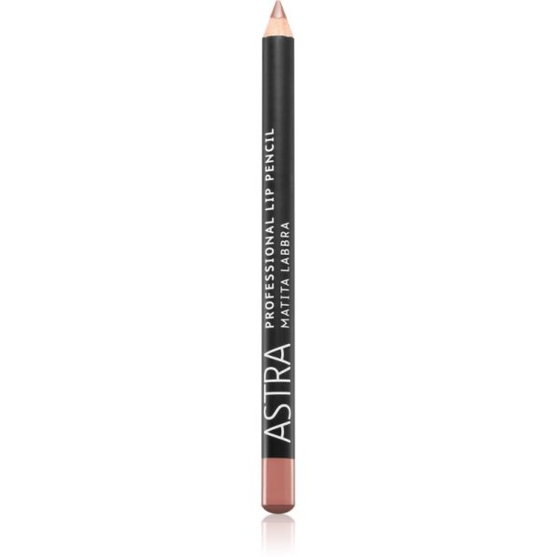 Astra Make-up Professional молив-контур за устни цвят 32 Brown Lips 1