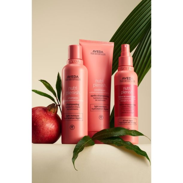 Aveda Nutriplenish™ Conditioner Light Moisture лек балсам за подхранване и хидратация 250 мл. купи на топ цена