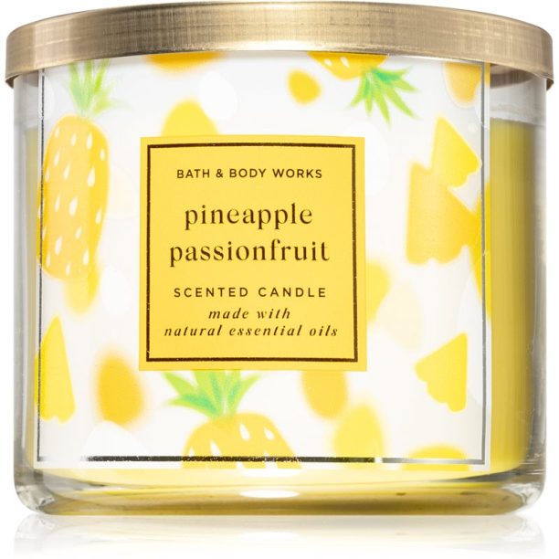 Bath & Body Works Pineapple Passionfruit ароматна свещ 411 гр.