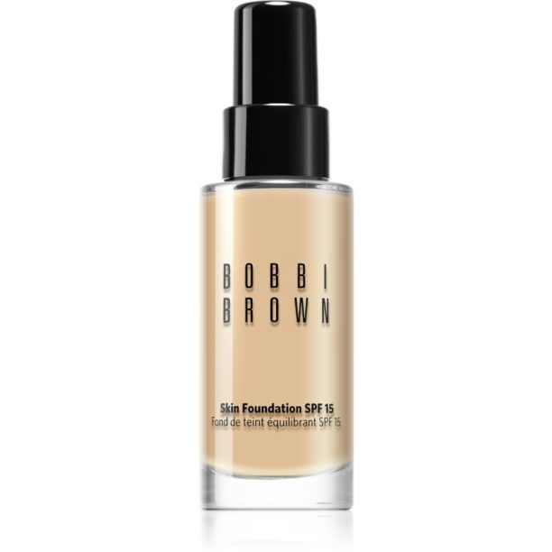 Skin Foundation SPF 15 Skin Foundation SPF 15 Bobbi Brown Skin Foundation SPF 15 хидратиращ фон дьо тен SPF 15 цвят Cool Ivory (C-026 / 1.25) 30 мл.