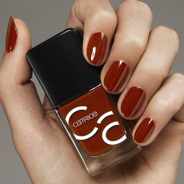 Catrice ICONAILS лак за нокти цвят 137 Going Nuts 10