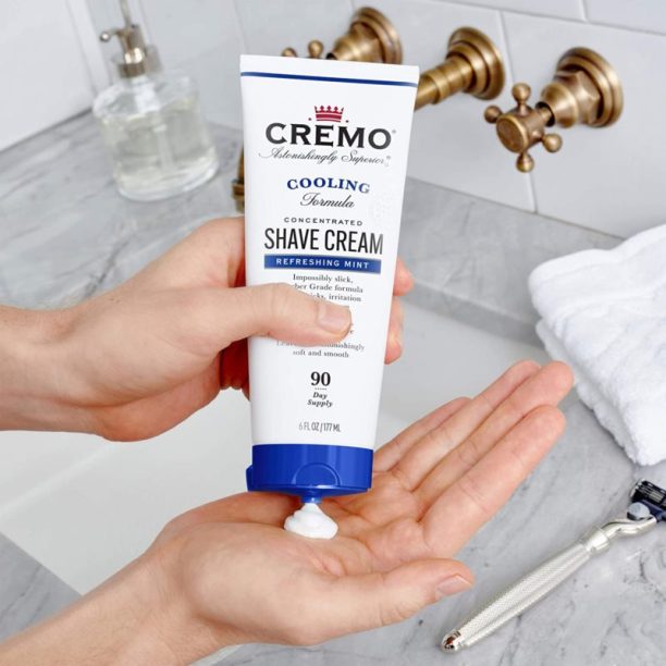 Cremo Refreshing Mint Cooling Shave Cream крем за бръснене в туба за мъже 177 мл. на ниска цена