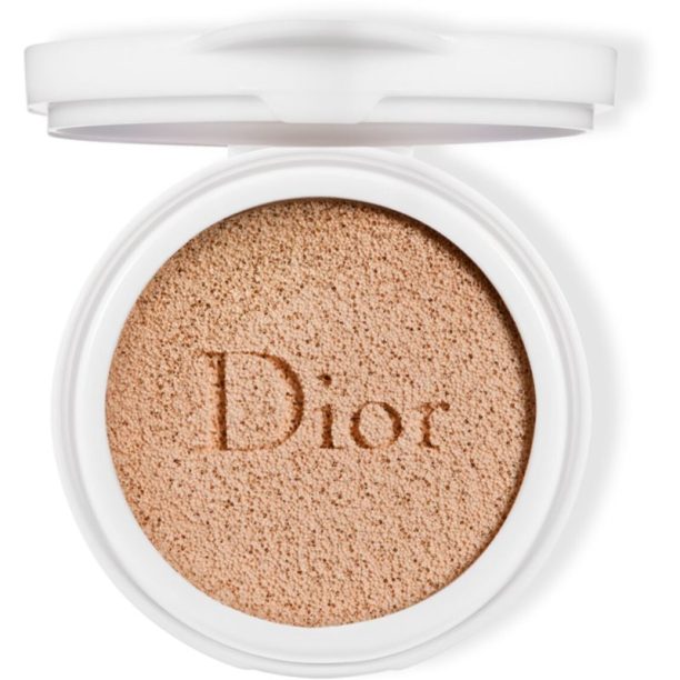 Capture Dreamskin Moist & Perfect Cushion DIOR Capture Dreamskin Moist & Perfect Cushion хидратиращ фон дьо тен в гъба пълнител цвят 20 15 гр.