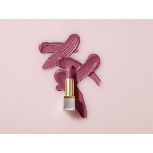 Elizabeth Arden Lip Color Satin луксозно овлажняващо червило с витамин Е цвят Dreamy Mauve 3