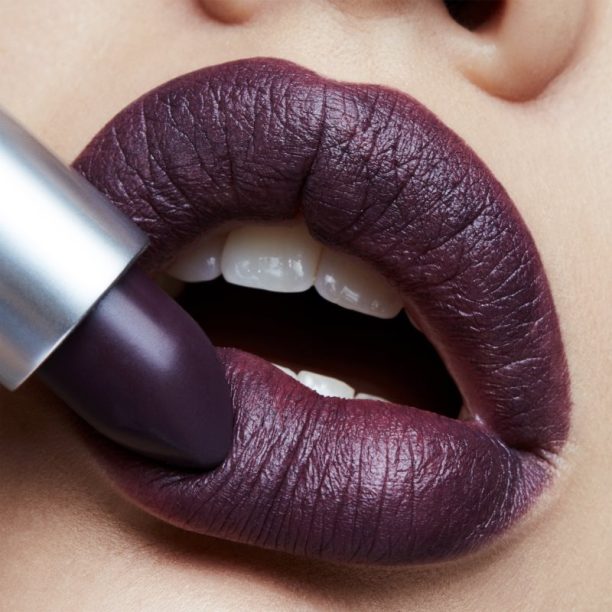 MAC Cosmetics Matte Lipstick червило с матиращ ефект цвят Smoked Purple 3 гр. купи на топ цена