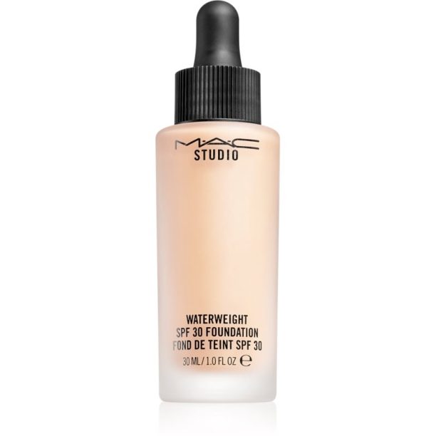 MAC Cosmetics  Studio Waterweight SPF 30 Foundation лек хидратиращ фон дьо тен SPF 30 цвят NC 20 30 мл. на ниска цена