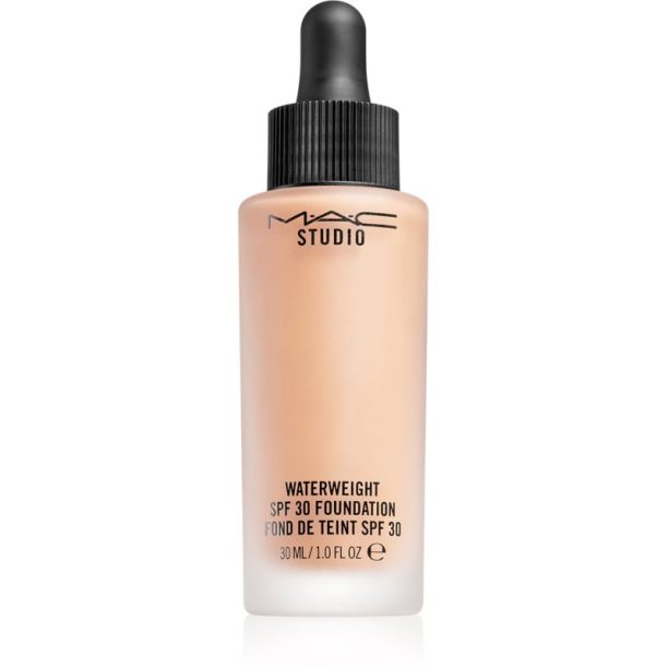 MAC Cosmetics Studio Waterweight SPF 30 Foundation лек хидратиращ фон дьо тен SPF 30 цвят NW18 30 мл. на ниска цена