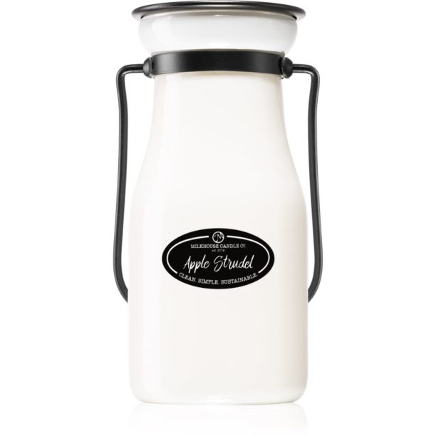 Milkhouse Candle Co. Creamery Apple Strudel ароматна свещ  Milkbottle 227 гр.