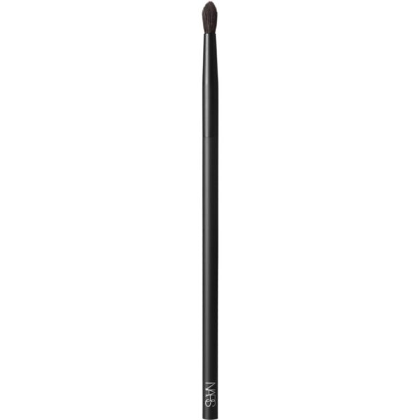 NARS Precision Blending Brush четка за смесване за сенки за очи #23 1 бр. на ниска цена