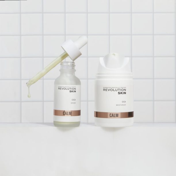 Revolution Skincare Calm Cica богат подхранващ и успокояващ крем за суха и раздразнена кожа 50 мл. купи на топ цена