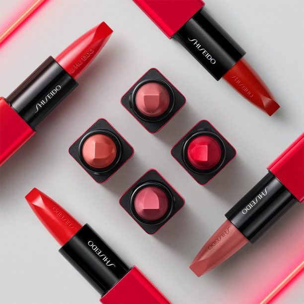 сатенено червило Shiseido