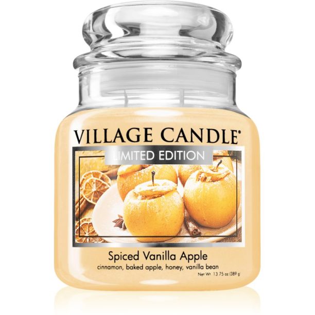 Village Candle Spiced Vanilla Apple ароматна свещ  (Glass Lid) 389 гр.