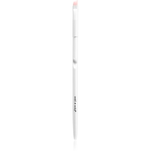 Wet n Wild Brush скосена четчица за очна линия 1 бр.