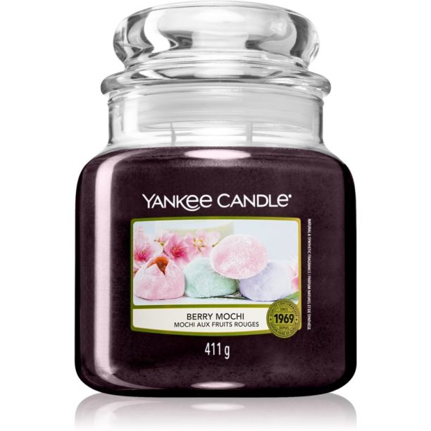 Yankee Candle Berry Mochi ароматна свещ 411 гр.