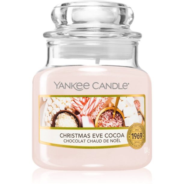 Yankee Candle Christmas Eve Cocoa ароматна свещ 104 гр.