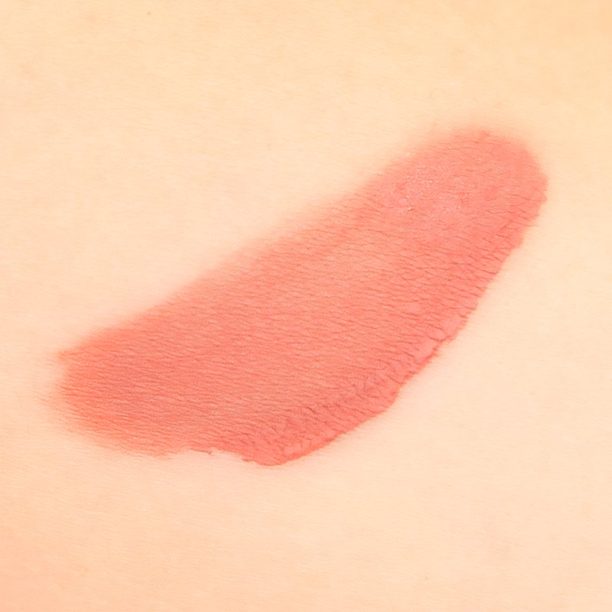 theBalm Meet Matt(e) Hughes Long Lasting Liquid Lipstick дълготрайно течно червило цвят Doting 7.4 мл. на ниска цена