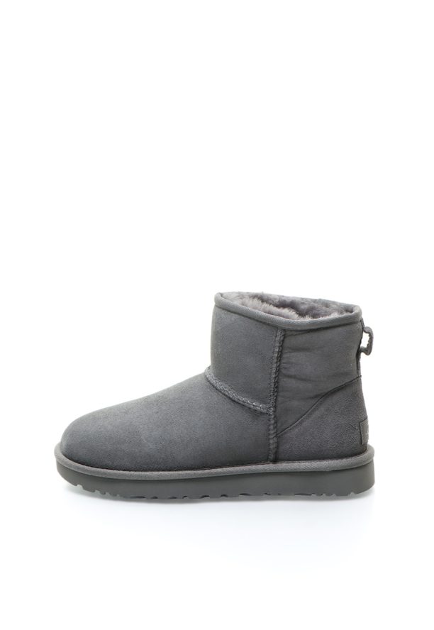 Къси велурени ботуши  Classic Mini II - Сив UGG