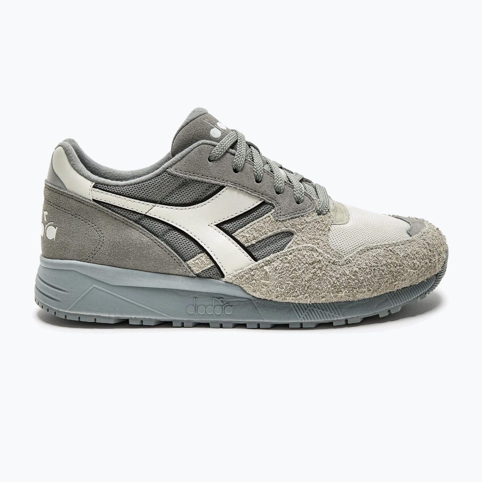 Diadora N902 Hairy Suede melange сиви обувки