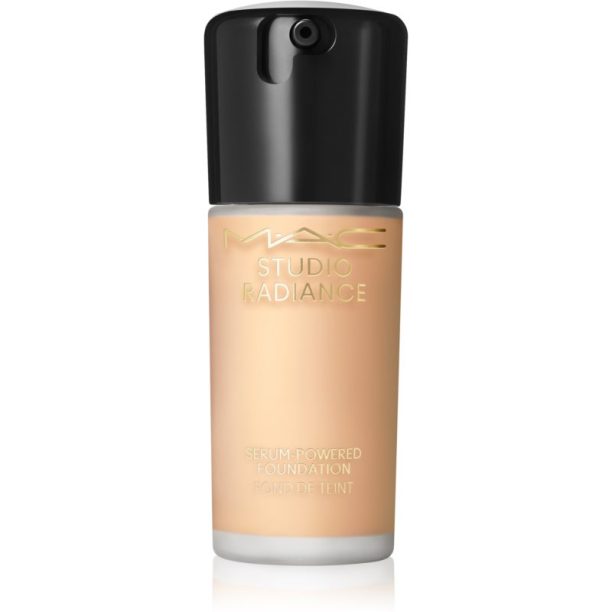 MAC Cosmetics Studio Radiance Serum-Powered Foundation хидратиращ фон дьо тен цвят NC18 30 мл. на ниска цена